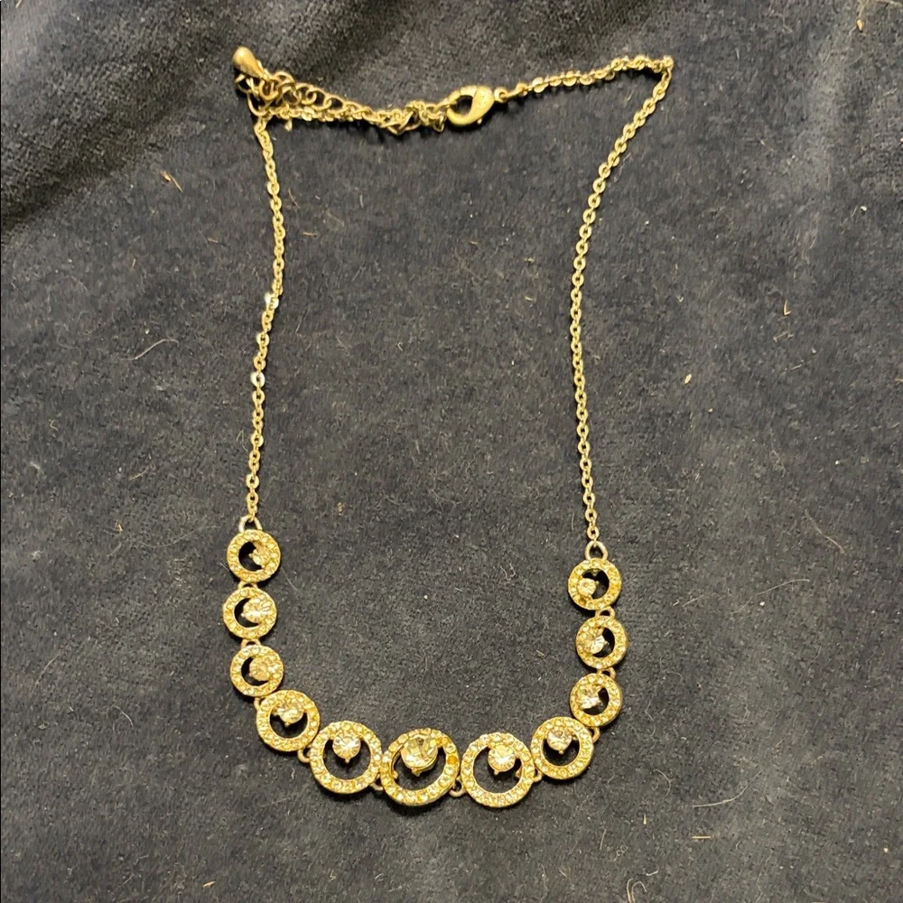 Elegant Circle Necklace - Picture 1 of 3